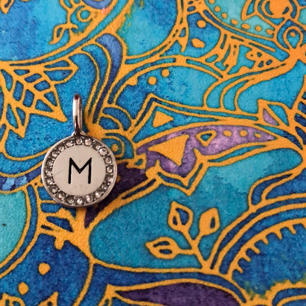 Tresors charm M